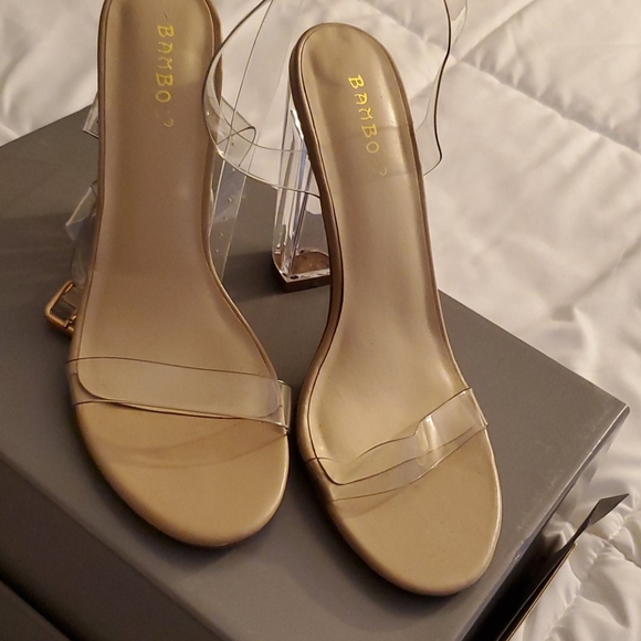 Clear heels - Picture 2 of 5